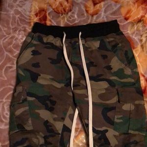 Mnml Camo Cargo Pants size 29 waist 32 length